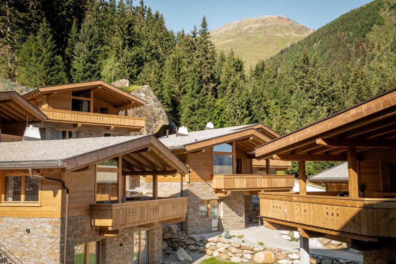 Das Chaletdorf - Pitztal 皮茨河谷圣莱昂哈德 外观 照片